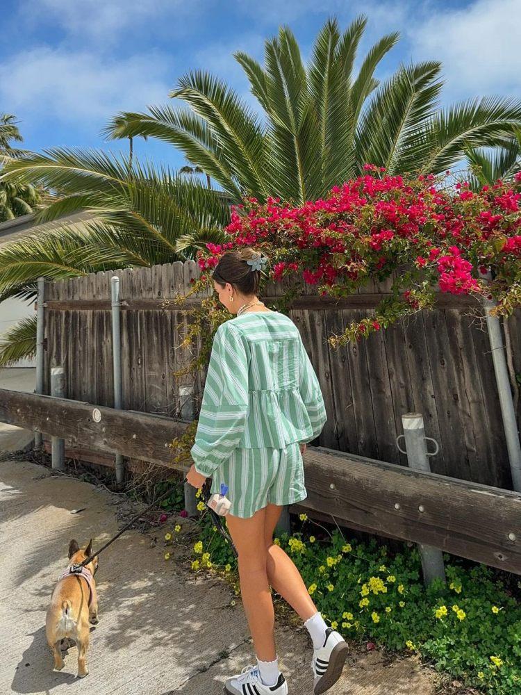 Marisol | Ensemble de shorts rayés et blouse à coupe décontractée pour femmes