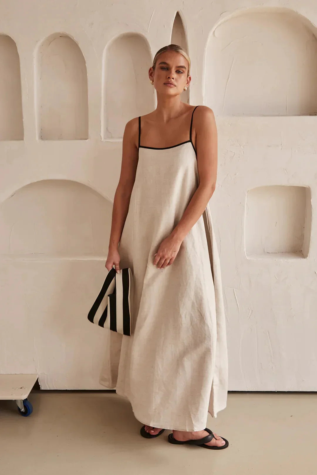 Eloisa | Robe Minimaliste Fluide en Lin pour Femme