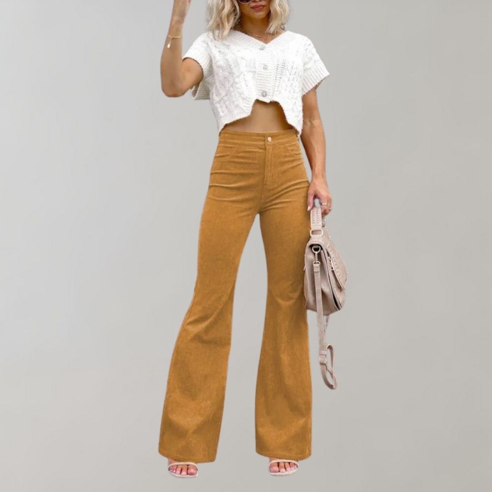 Cassie | Pantalon tendance en velours côtelé évasé