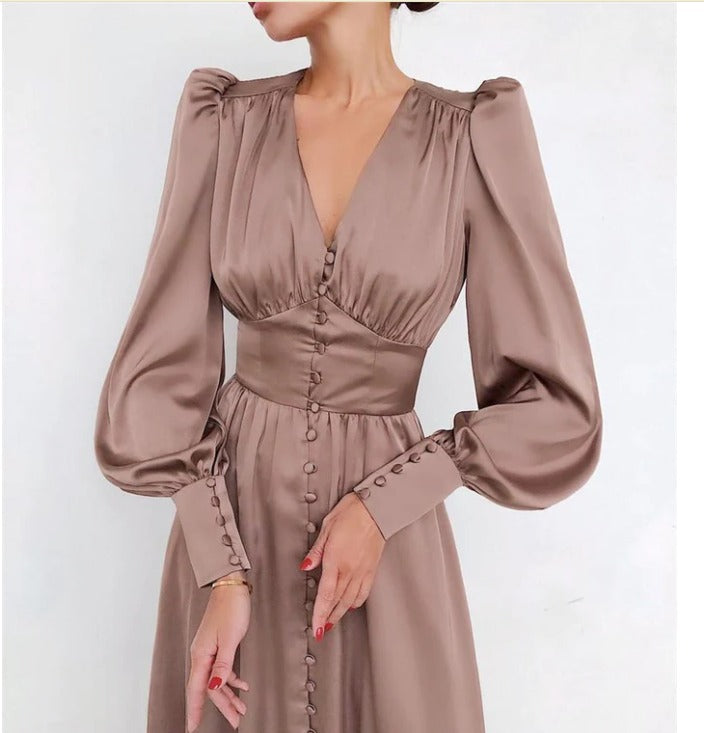 Arya | Robe élégante en satin pour femme